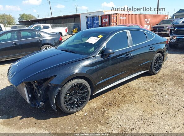 5NPEG4JAXNH135223 2022 HYUNDAI SONATA Black წინა მარცხენა ხედი სამი მეოთხედიდან