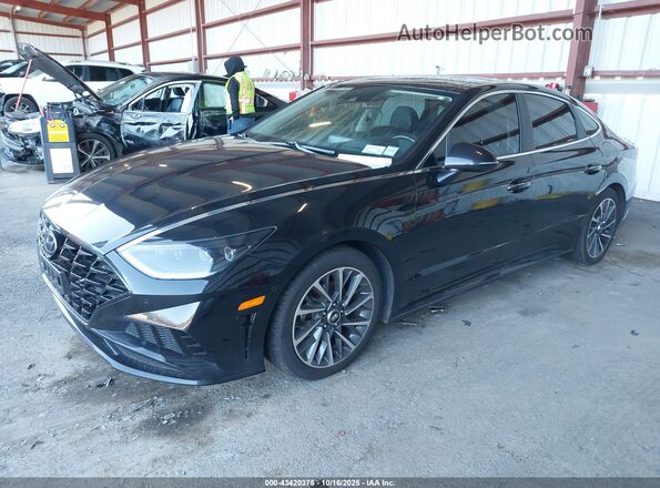 5NPEH4J27LH008562 2020 HYUNDAI SONATA Black წინა მარცხენა ხედი სამი მეოთხედიდან