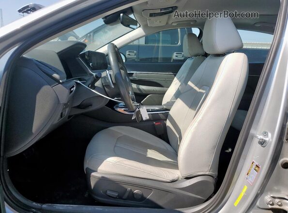 5NPEH4J2XMH071818 2021 HYUNDAI SONATA Silver 