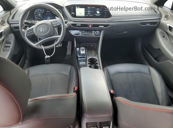 5NPEJ4J23MH113752 2021 HYUNDAI SONATA Gray Առջևի վահանակի տեսք
