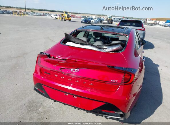 5NPEJ4J25NH137570 2022 HYUNDAI SONATA Красный Вид спереди