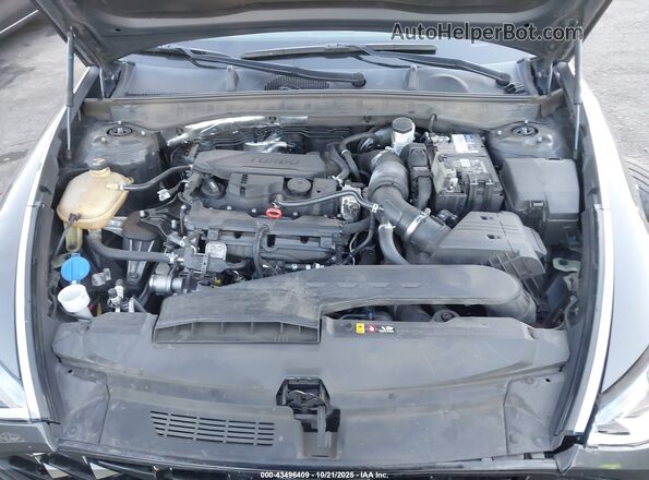 5NPEJ4J27NH140034 2022 HYUNDAI SONATA Gray უკანა ხედი