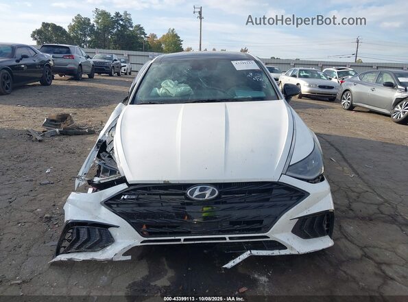 5NPEK4JC3MH125843 2021 HYUNDAI SONATA White Սալոնի հետևի տեսք