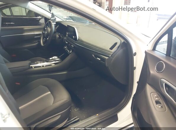 5NPEL4JA4MH100381 2021 HYUNDAI SONATA White Вид салону спереду