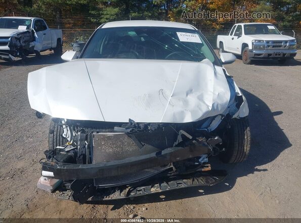 5NPLL4AG5NH053455 2022 HYUNDAI ELANTRA White Սարքավորումների վահանակի տեսք