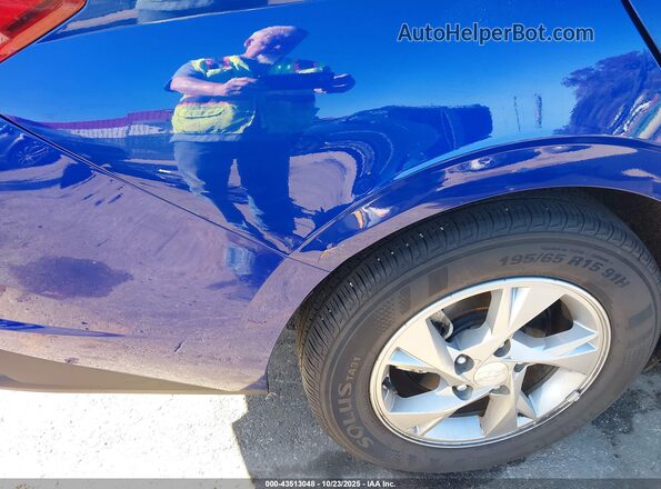 5NPLL4AG7NH078776 2022 HYUNDAI ELANTRA Blue 