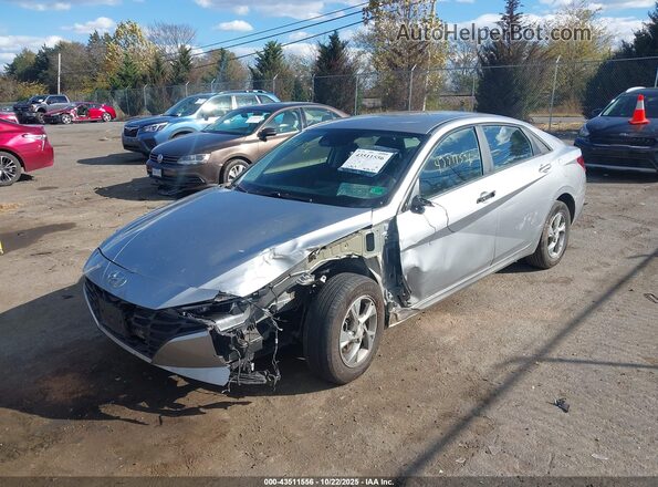 5NPLL4AGXNH075242 2022 HYUNDAI ELANTRA Silver Przód lewy