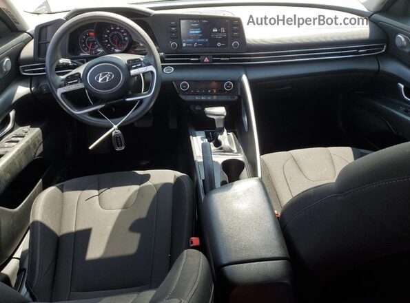 5NPLM4AG2MH029948 2021 HYUNDAI ELANTRA White Առջևի վահանակի տեսք