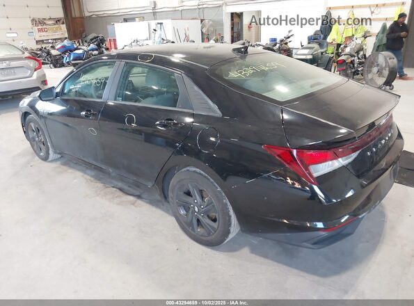 5NPLM4AG2NH071831 2022 HYUNDAI ELANTRA Black Tył lewy