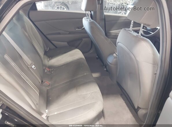 5NPLM4AG2NH071831 2022 HYUNDAI ELANTRA Black Widok naklejki z numerem VIN