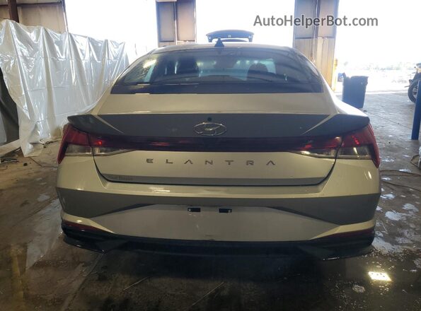5NPLM4AG6MH011470 2021 HYUNDAI ELANTRA Silver 