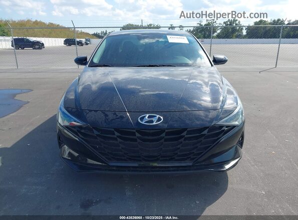 5NPLM4AG8MH018582 2021 HYUNDAI ELANTRA Black Вид задньої частини салону