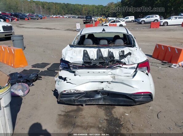 5NPLP4AG2NH074204 2022 HYUNDAI ELANTRA White 