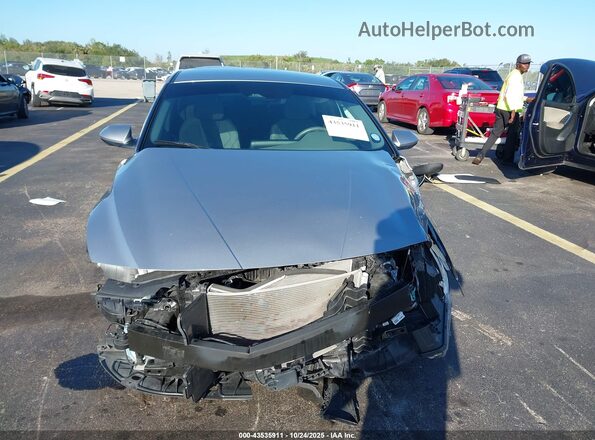 5NPLS4AG6NH076360 2022 HYUNDAI ELANTRA Silver Vista interior trasera
