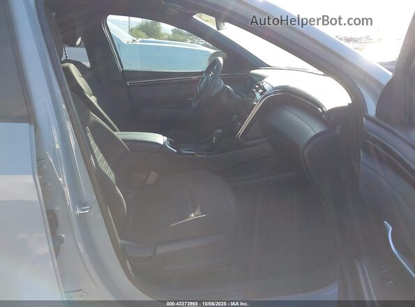 5NTJCDAE0PH039943 2023 HYUNDAI SANTA CRUZ Серый Вид салона спереди