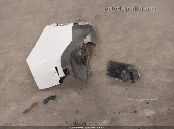 5NTJCDAE1NH037972 2022 HYUNDAI SANTA CRUZ White Դիմացի տեսք