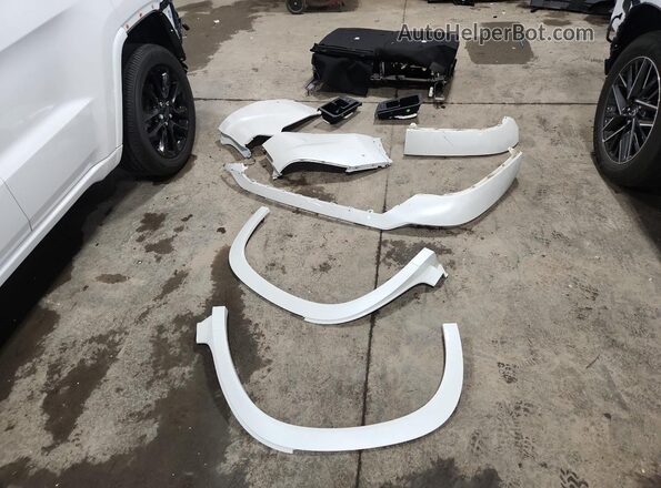 5TDAAAB64RS015314 2024 LEXUS TX White 
