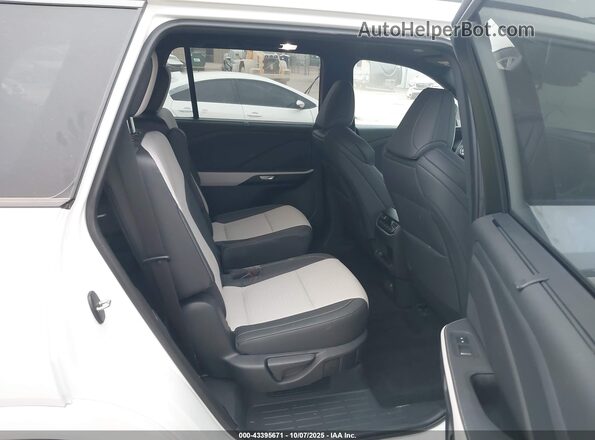 5TDABAB67SS009302 2025 LEXUS TX 500H White Вид наклейки з VIN-кодом