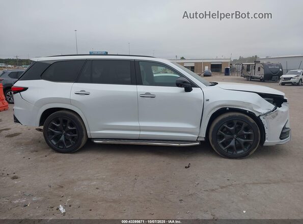 5TDABAB67SS009302 2025 LEXUS TX 500H White Вид задньої частини салону