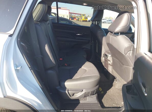 5TDACAB50SS050410 2025 TOYOTA LIMITED White VIN կոդի պիտակի տեսք