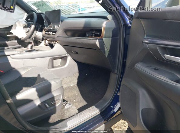 5TDADAB57SS012055 2025 TOYOTA HIGHLANDER HYBRID Blue Вид салону спереду