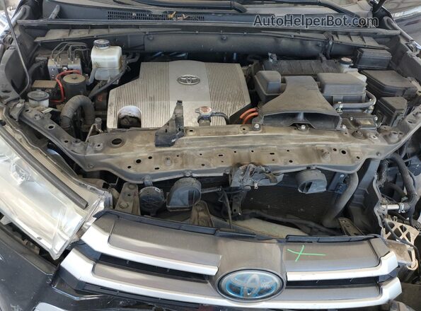5TDBGRFH2JS039029 2018 TOYOTA HIGHLANDER HYBRID Black Widok wnętrza z tyłu