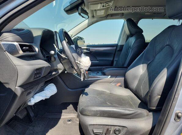 5TDFZRAHXMS073470 2021 TOYOTA HIGHLANDER Blue Սալոնի դիմացի տեսք