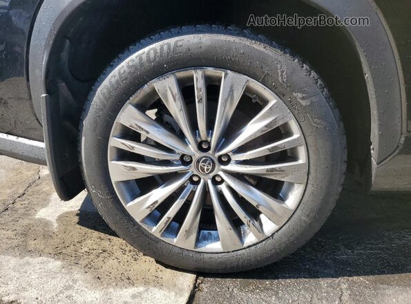 5TDFZRBH0NS252908 2022 TOYOTA HIGHLANDER Black 