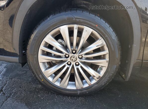 5TDFZRBH0NS252908 2022 TOYOTA HIGHLANDER Black 