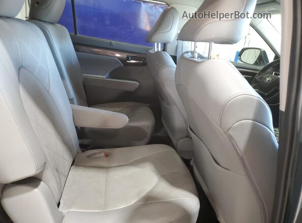 5TDFZRBH2LS019853 2020 TOYOTA HIGHLANDER Серебряный 