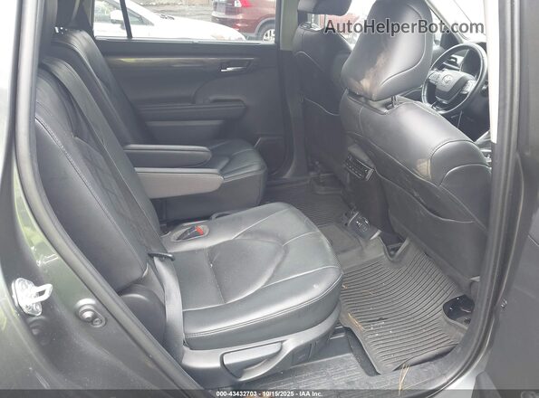 5TDFZRBH6LS025137 2020 TOYOTA HIGHLANDER Gray VIN კოდის სტიკერის ხედი