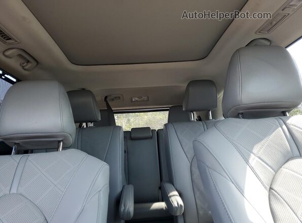 5TDFZRBH7MS141139 2021 TOYOTA HIGHLANDER Black Rear seats view