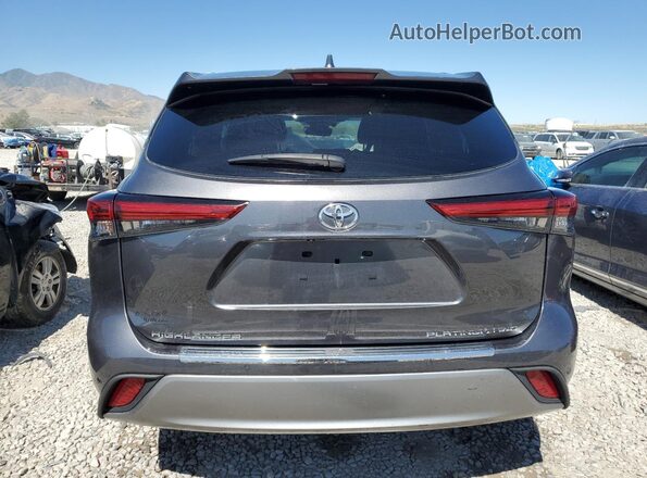 5TDFZRBH7NS232882 2022 TOYOTA HIGHLANDER Gray Вид ззаду