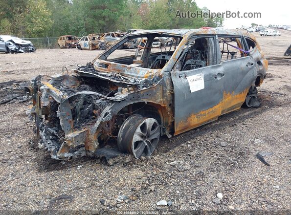5TDGZRAH4MS050383 2021 TOYOTA LE Коричневый 