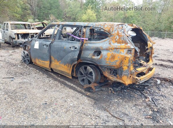 5TDGZRAH4MS050383 2021 TOYOTA LE Коричневый 