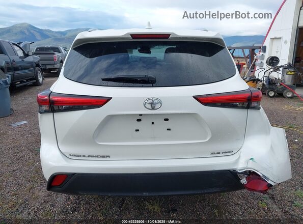 5TDGZRBH2LS039881 2020 TOYOTA LE White 
