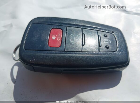 5TDGZRBH6LS011386 2020 TOYOTA LE Gray წინა პანელის ხედი