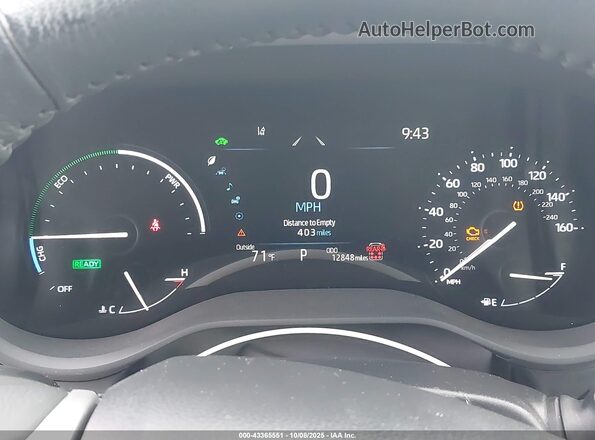 5TDJRKEC9SS255609 2025 TOYOTA LE Silver Widok tylnych siedzeń