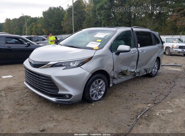 5TDJRKEC9SS255609 2025 TOYOTA LE Silver Przód lewy