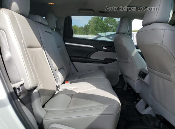 5TDJZRFH3JS879942 2018 TOYOTA HIGHLANDER White 