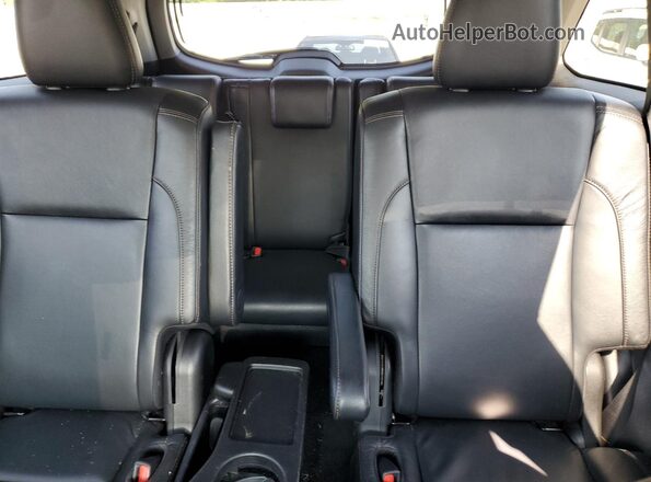 5TDJZRFH8JS837718 2018 TOYOTA HIGHLANDER Burgundy 