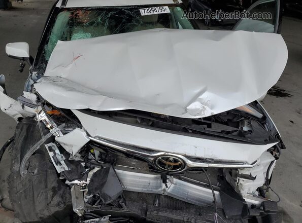 5TDKDRBH5PS509450 2023 TOYOTA HIGHLANDER White Engine compartment view