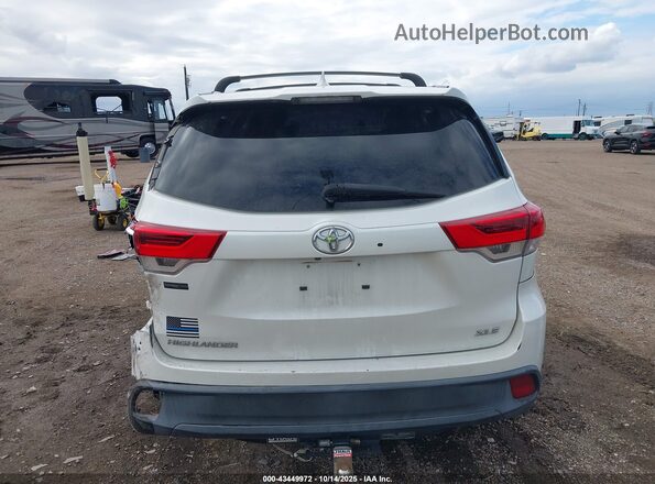 5TDKZRFH0HS509613 2017 TOYOTA LE Белый 