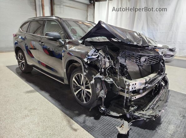 5TDLZRBH2MS146848 2021 TOYOTA HIGHLANDER Black 