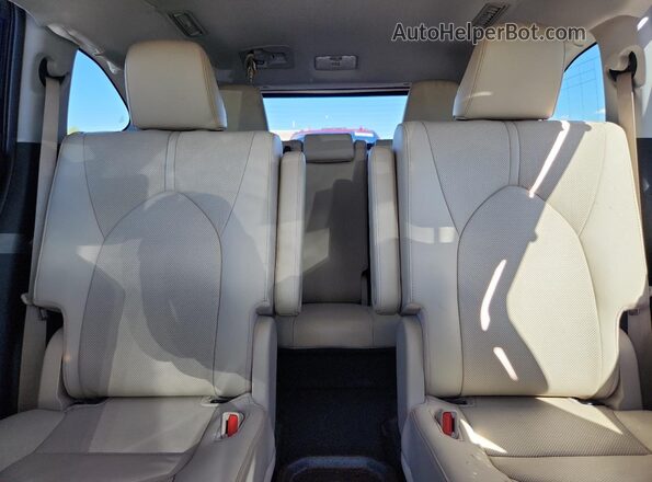 5TDXBRCH8MS054602 2021 TOYOTA LIMITED Blue 