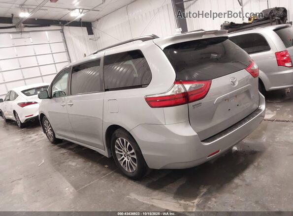 5TDYZ3DCXLS040067 2020 TOYOTA LE Silver 360 interior view
