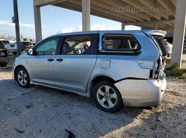5TDZZ3DC7LS039902 2020 TOYOTA SIENNA Silver Tył lewy