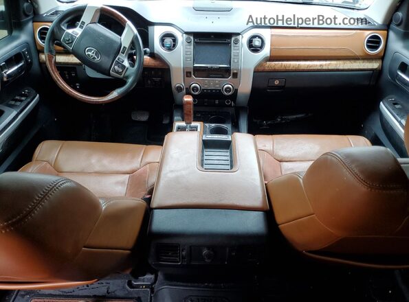 5TFAY5F18JX696495 2018 TOYOTA TUNDRA Black Vista del salpicadero