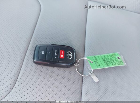 5TFJA5DB1TX339811 2026 TOYOTA LIMITED Черный Вид панели приборов
