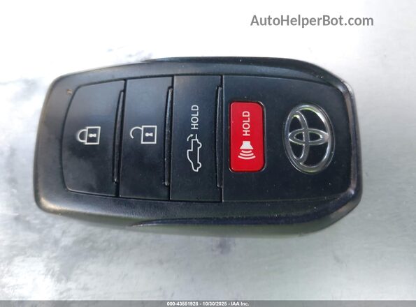 5TFLA5DB0RX208239 2024 TOYOTA TUNDRA Зеленый Вид панели приборов